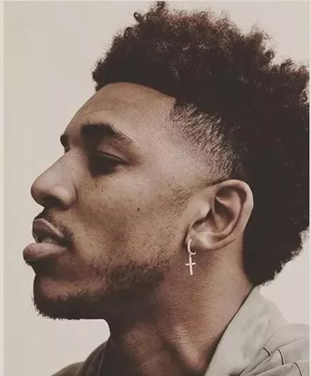 西蒙尼的战 西蒙尼的战