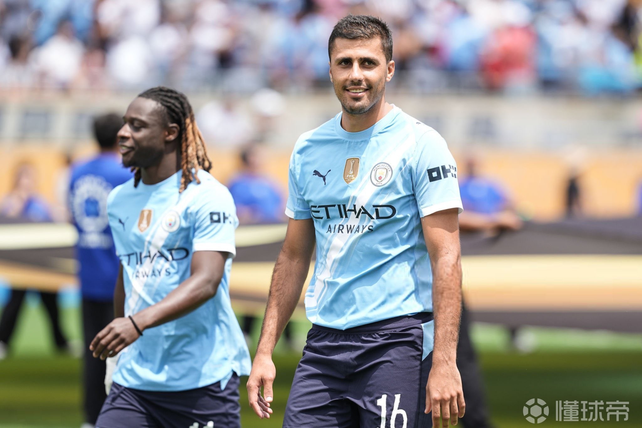 些看上去很 些看上去很